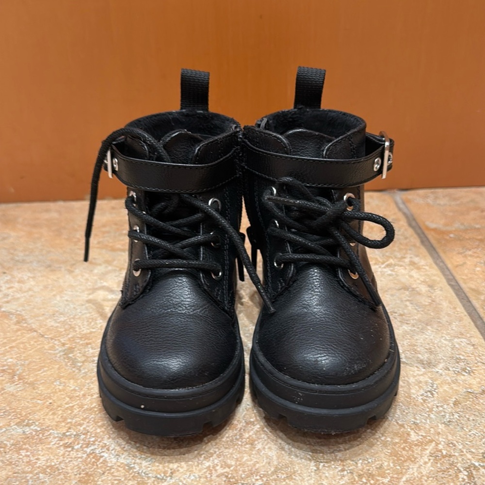 Boys boot h&m size 7C